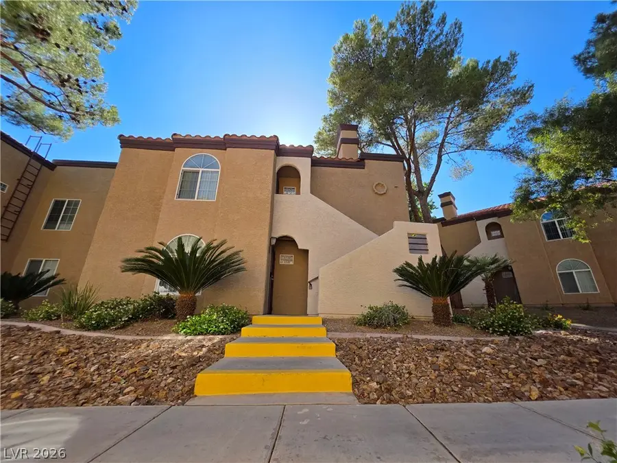 9325 W Desert Inn Road #226, Las Vegas, NV 89117 - #3