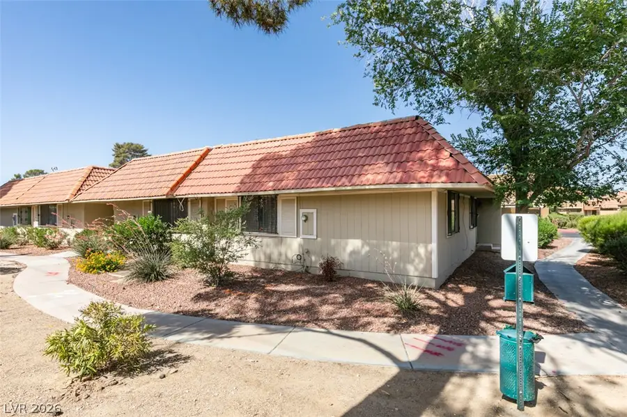 2556 Paradise Village Way, Las Vegas, NV 89120 - #2