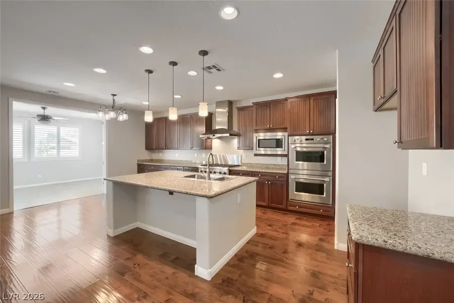 7038 Chestnut Valley Street, Las Vegas, NV 89166 - #3
