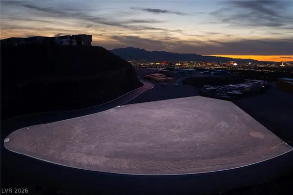 491 Rock Peak Drive, Henderson, NV 89012