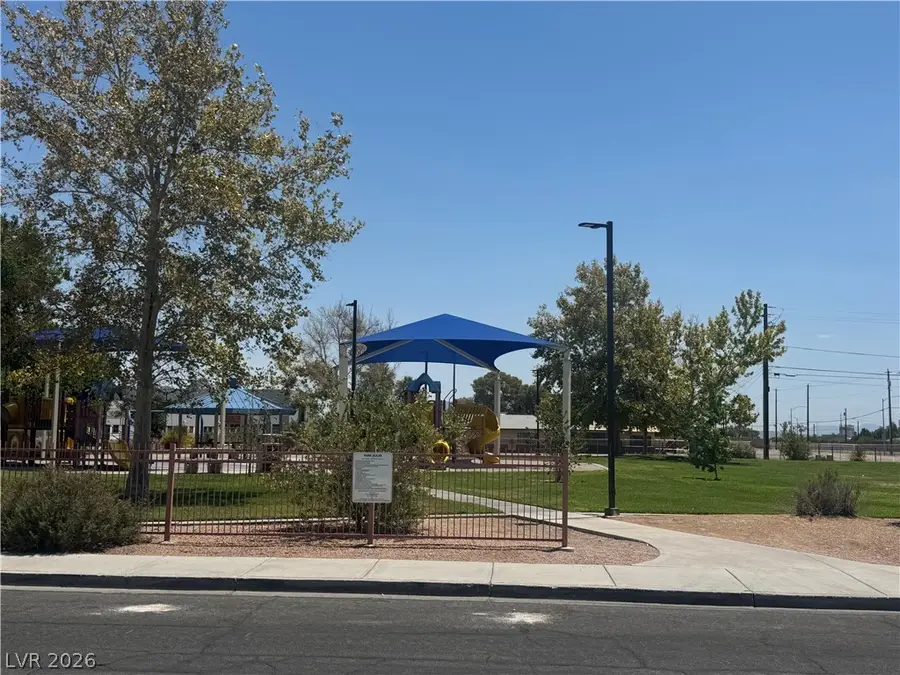 909 Mezpah Street, Las Vegas, NV 89106 - #3
