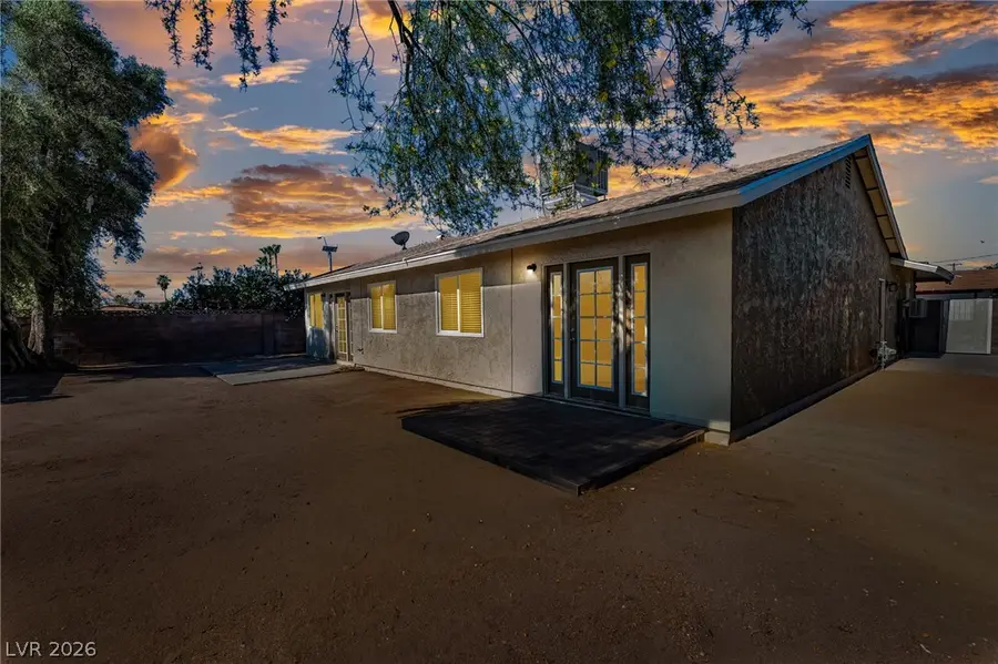 417 Meadow Valley Drive, Las Vegas, NV 89107 - #2