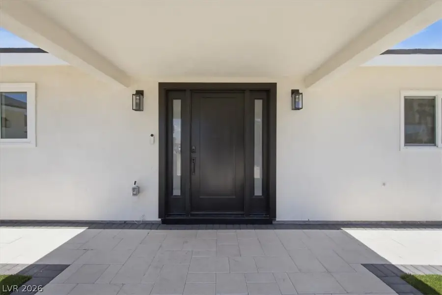 3660 W Robindale Road, Las Vegas, NV 89139 - #2