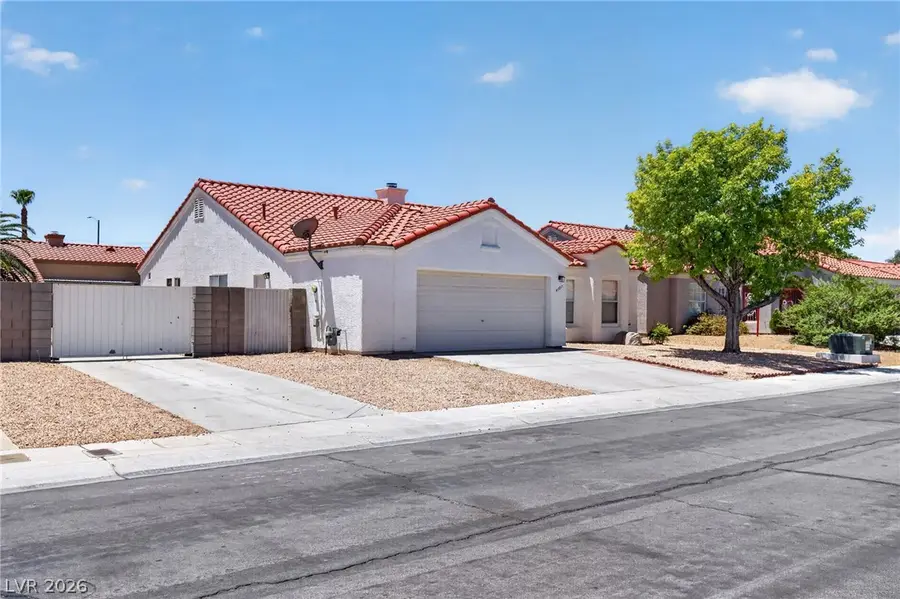 4107 Cutting Horse Avenue, North Las Vegas, NV 89032 - #3