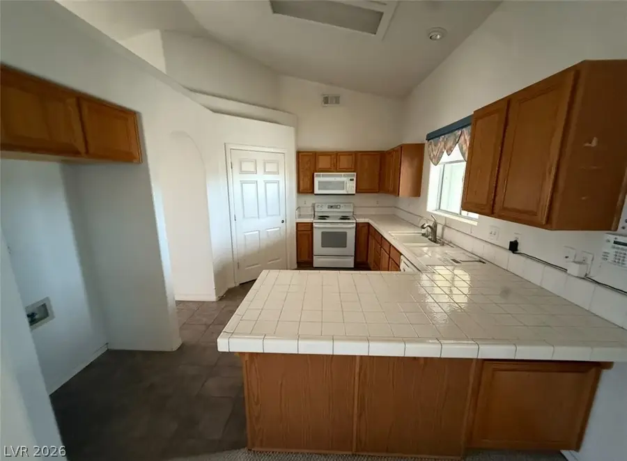 2190 Xenia Avenue, Pahrump, NV 89048 - #3