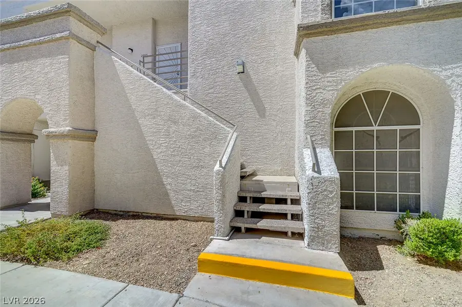 3150 Soft Breezes Drive #2053, Las Vegas, NV 89128 - #2
