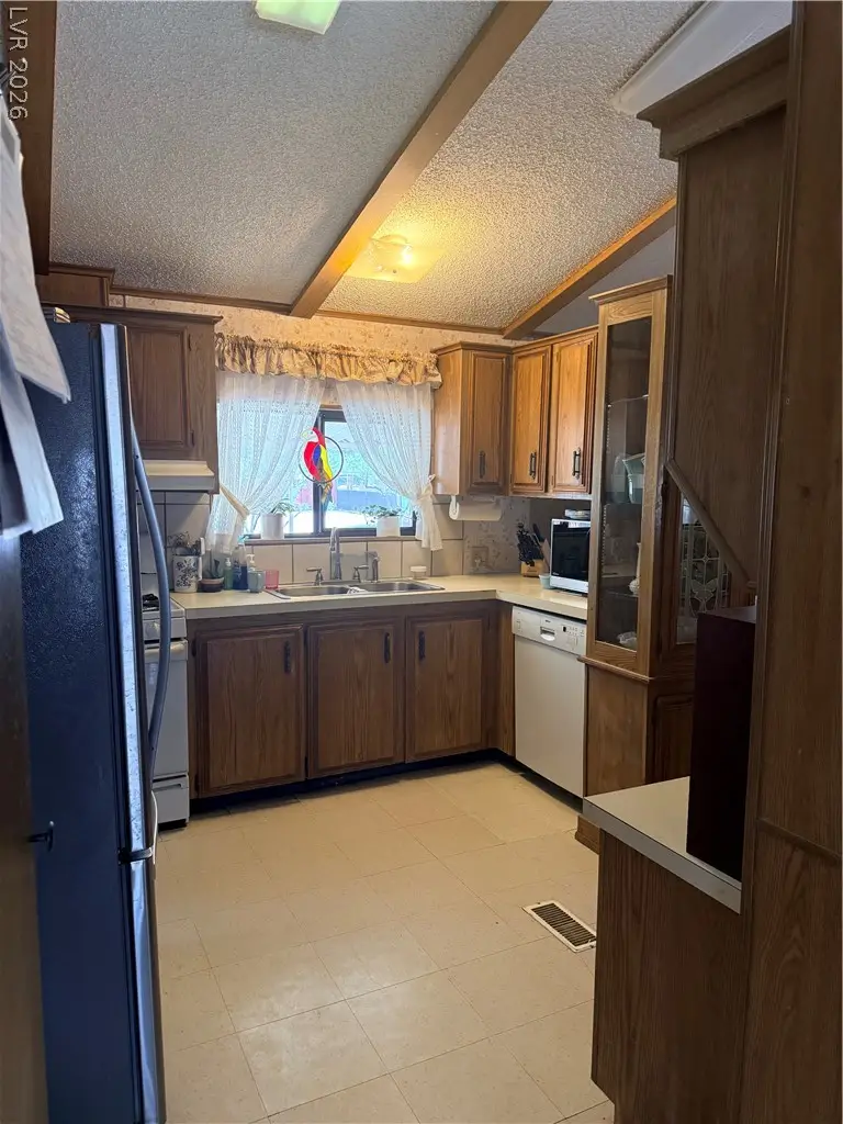 1391 W Dyer Road, Pahrump, NV 89048 - #1