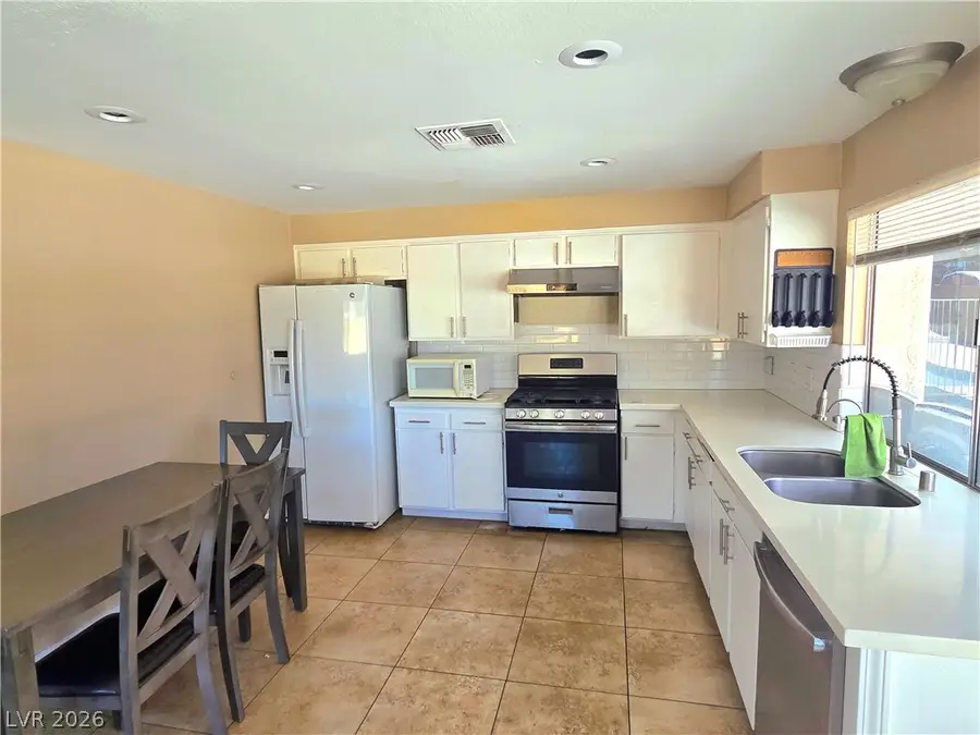 3648 Bronco Road, Las Vegas, NV 89103 - #3
