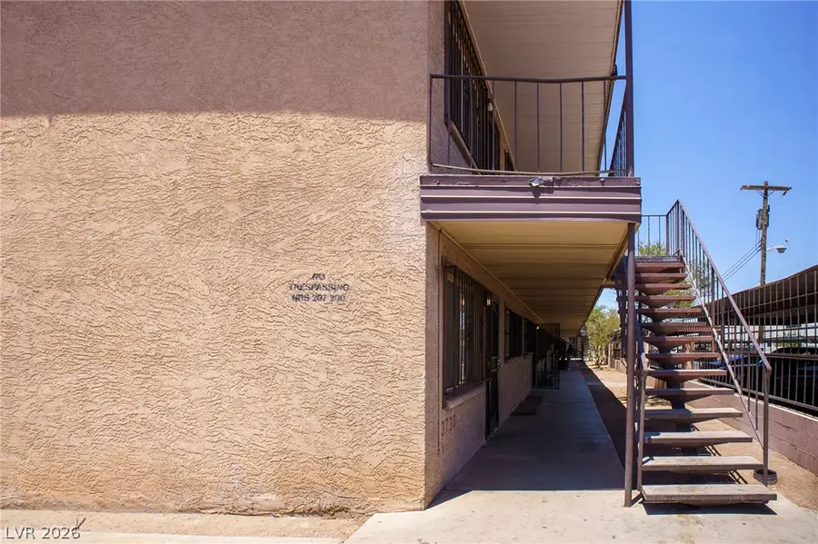 3726 Hazelwood Street #15, Las Vegas, NV 89119 - #2