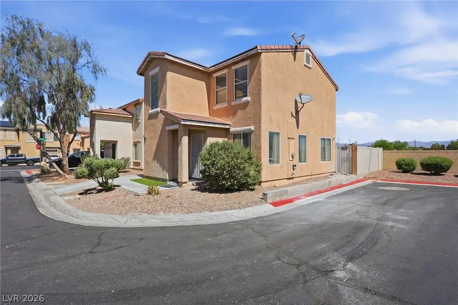 5772 Camino Ramon Avenue, Las Vegas, NV 89156 - #3