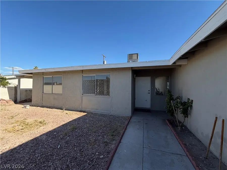 5213 Longridge Avenue, Las Vegas, NV 89146 - #3