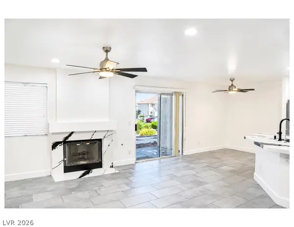 7900 Foxwood Place #102, Las Vegas, NV 89145