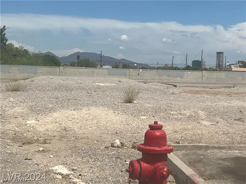 2201 Dunkee Way, Las Vegas, NV 89106 - #2