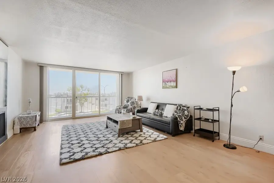 750 S Royal Crest Circle #327, Las Vegas, NV 89169 - #3