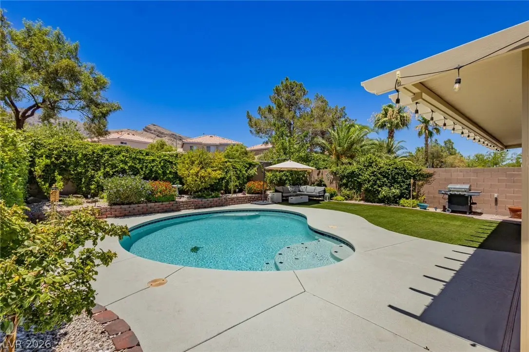 3237 Ridgecliff Street, Las Vegas, NV 89129 - #1
