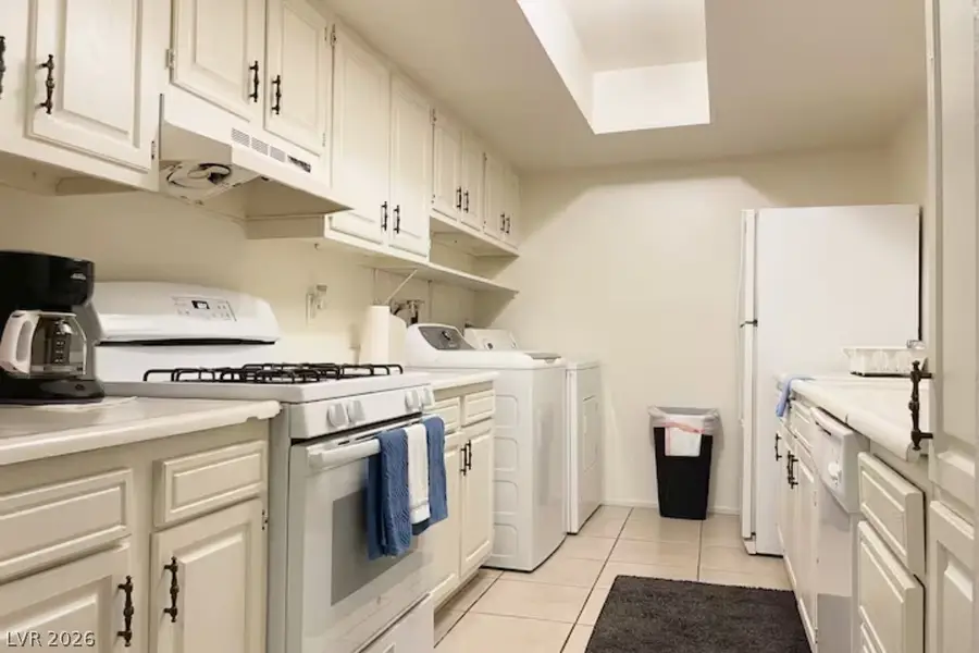 4650 Koval 14 Lane, Las Vegas, NV 89109 - #3