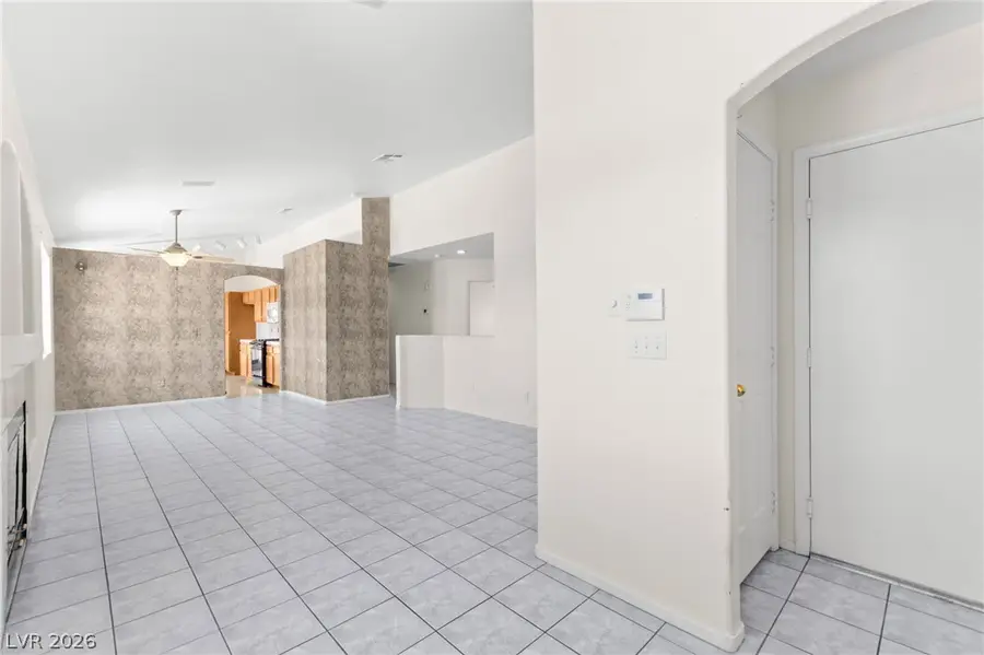 3704 Penedos Drive, Las Vegas, NV 89147 - #3