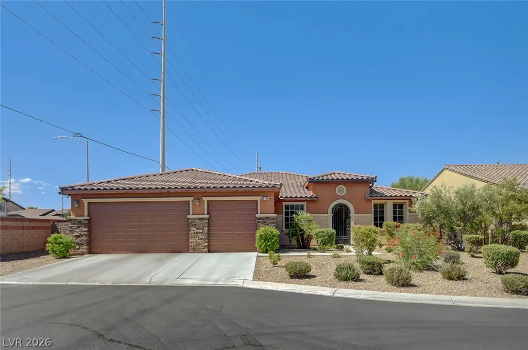 8586 Monument Lake Court, Las Vegas, NV 89113 - #1