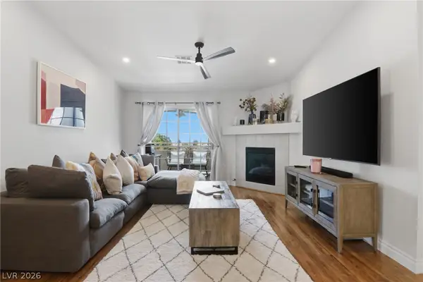 8452 Boseck Drive #235, Las Vegas, NV 89145