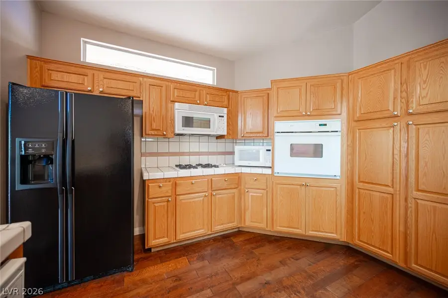 2146 Eaglepath Circle, Henderson, NV 89074 - #3