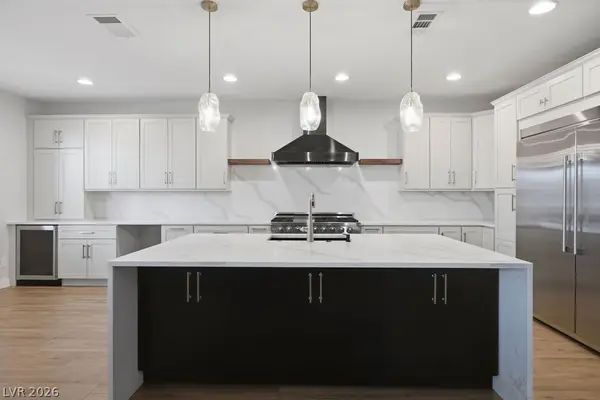 10327 Parkview Mountain Avenue, Las Vegas, NV 89166