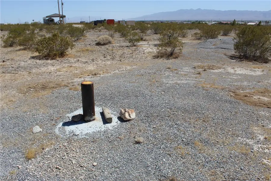 2401 E Lynn Way, Pahrump, NV 89060 - #2