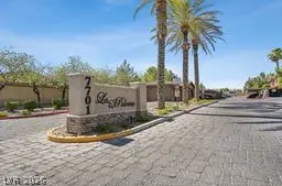7701 W Robindale Road #277, Las Vegas, NV 89113