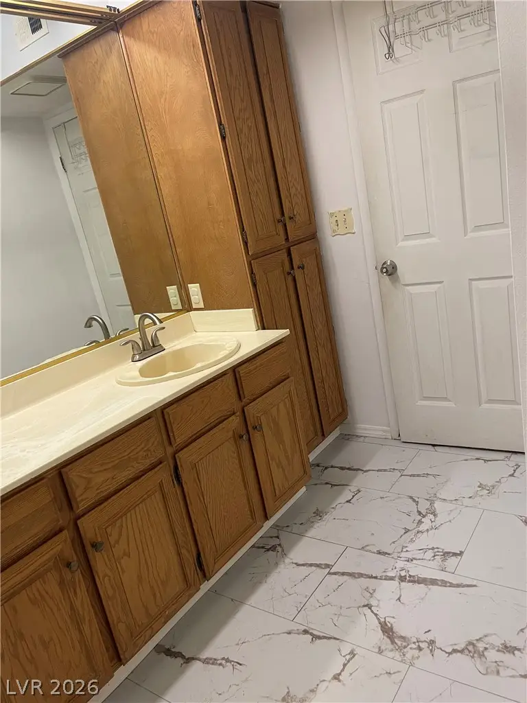 1751 E Reno Avenue #109, Las Vegas, NV 89119 - #2