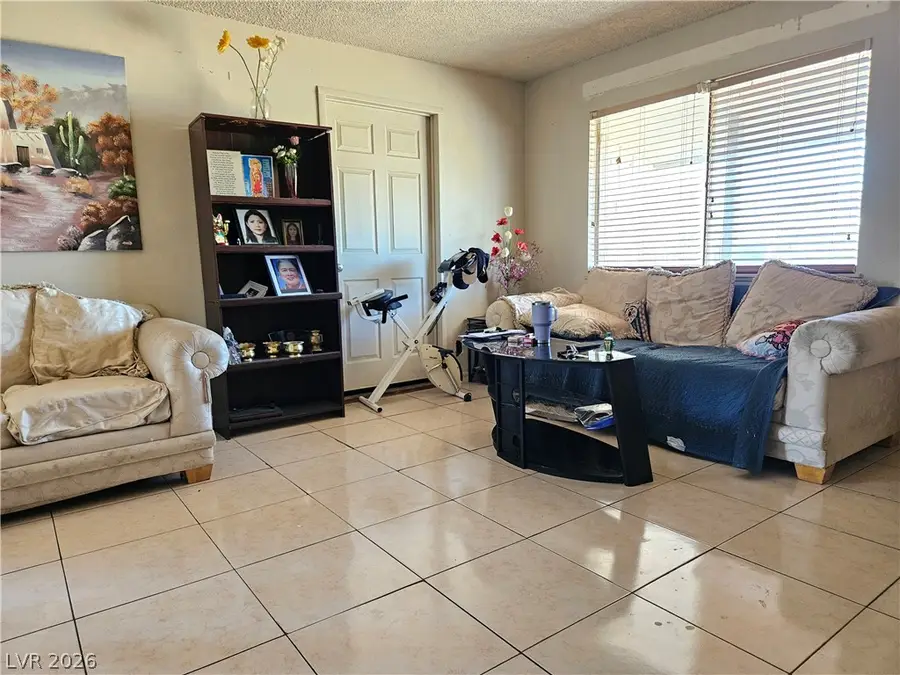 6545 Casada Way, Las Vegas, NV 89107 - #2