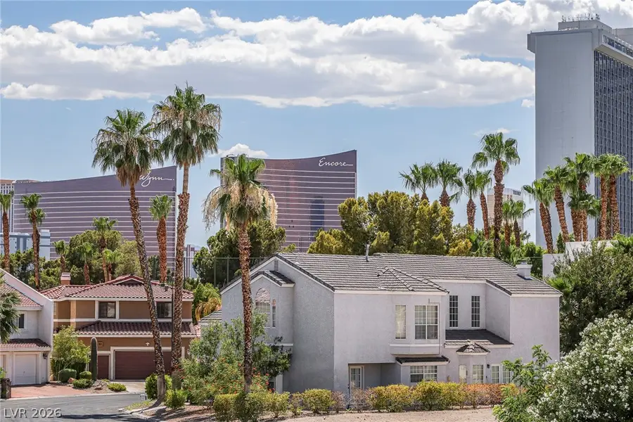 2863 Queens Courtyard Drive, Las Vegas, NV 89109 - #3