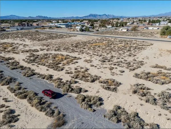 3140 E Roger Street, Pahrump, NV 89048