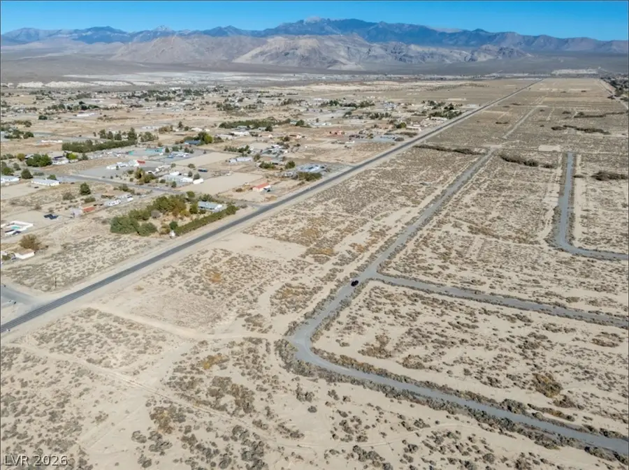 3140 E Roger Street, Pahrump, NV 89048 - #3