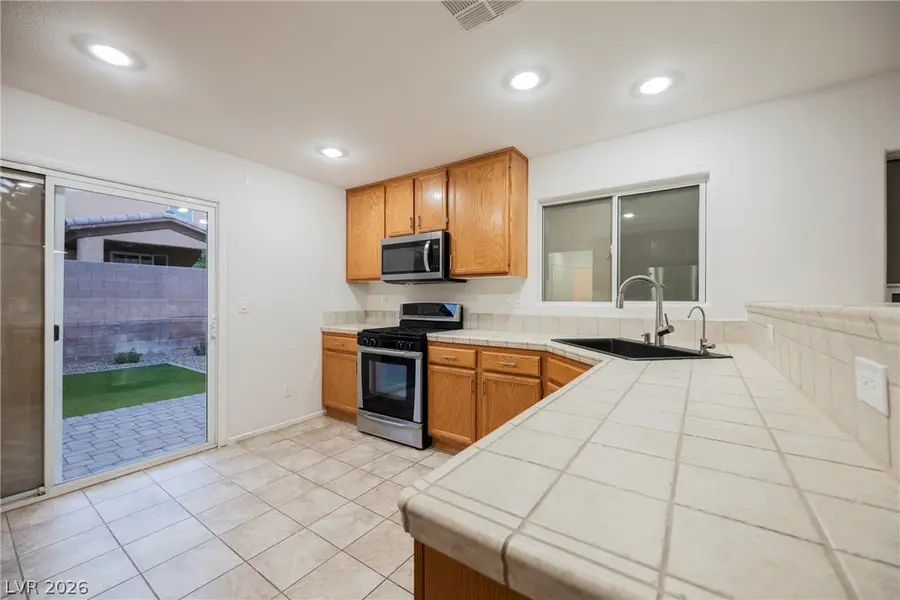 445 Royal Bridge Drive, Las Vegas, NV 89178 - #2