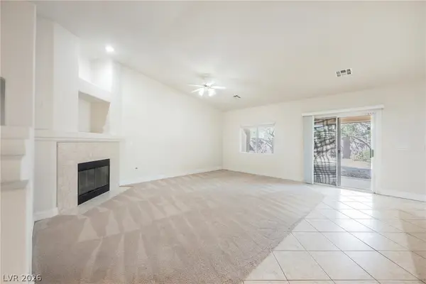 2467 Vegas Vic Street, Henderson, NV 89002