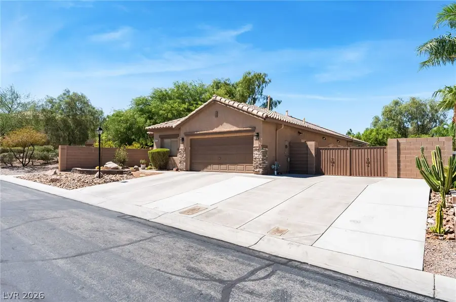8096 Chestnut Glen Avenue, Las Vegas, NV 89131 - #3