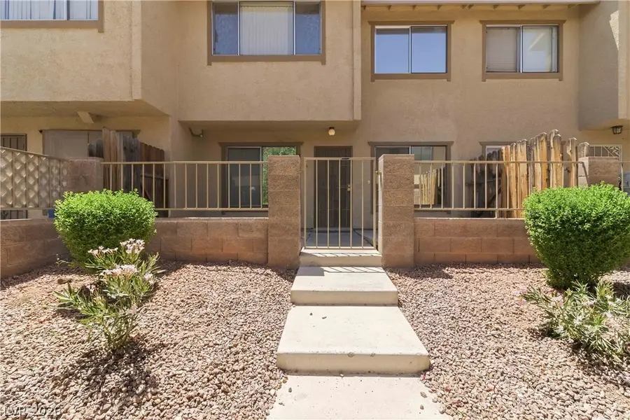 2209 Short Pine Drive, Las Vegas, NV 89108 - #2