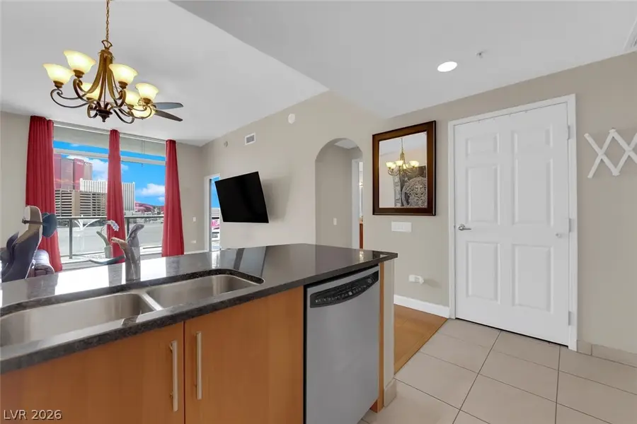 200 W Sahara Avenue #603, Las Vegas, NV 89102 - #3