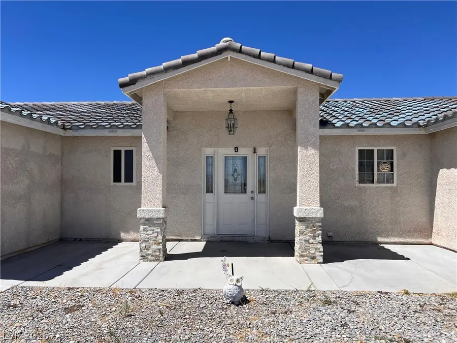 200 E Gamebird Road, Pahrump, NV 89048 - #2