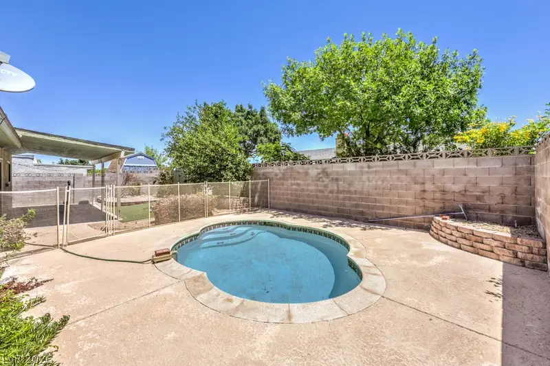 250 Princess Ann Court, Henderson, NV 89015 - #3