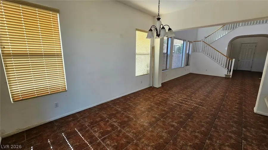 10425 Foggy Glen Avenue, Las Vegas, NV 89135 - #3