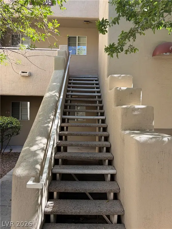 1901 Rio Canyon Court #202, Las Vegas, NV 89128