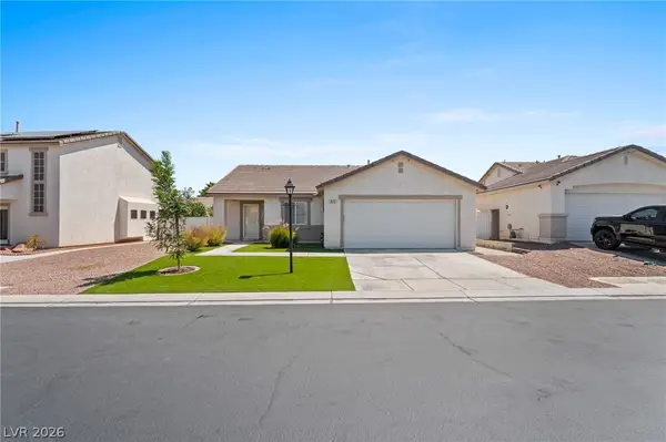 823 Hunters Ridge Way, North Las Vegas, NV 89032
