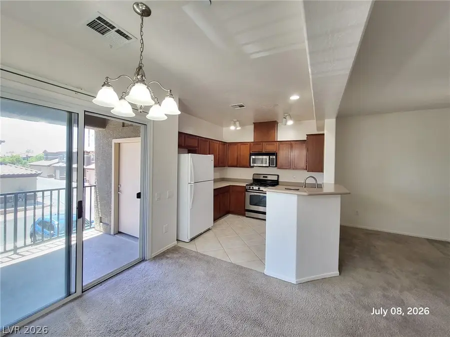 8324 W Charleston Boulevard #2009, Las Vegas, NV 89117 - #2