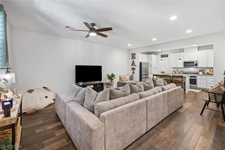 89 Alamere Falls Drive, Las Vegas, NV 89138 - #3