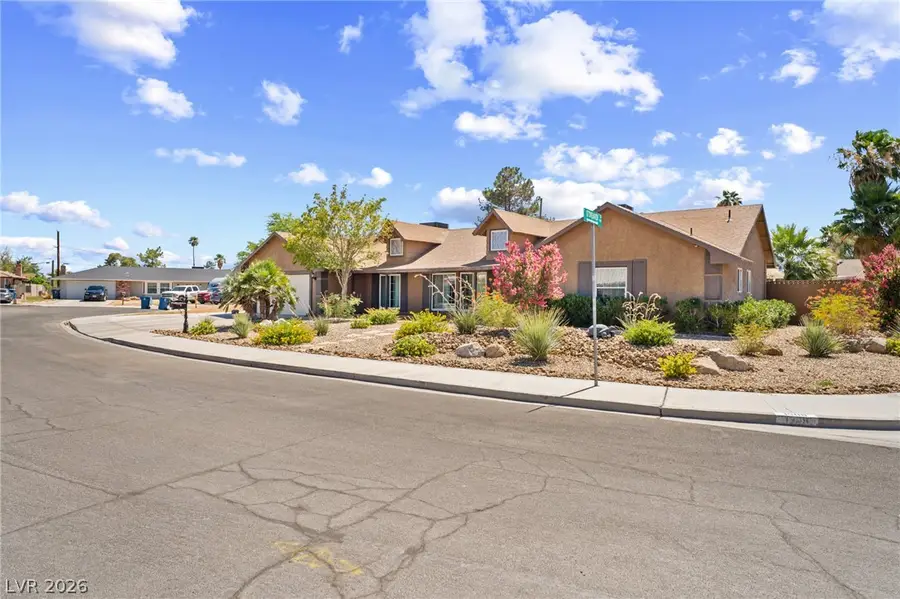 1909 Stonehaven Circle, Las Vegas, NV 89108 - #2