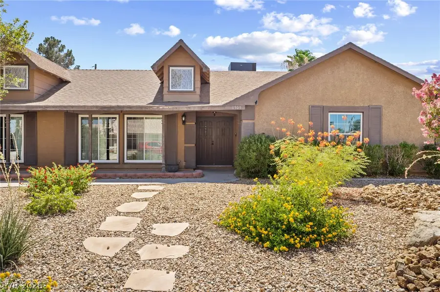 1909 Stonehaven Circle, Las Vegas, NV 89108 - #3