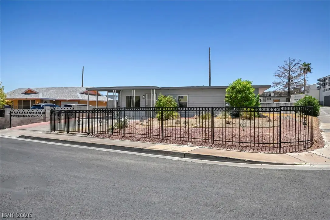 3 Wyoming Avenue, Henderson, NV 89015 - #1