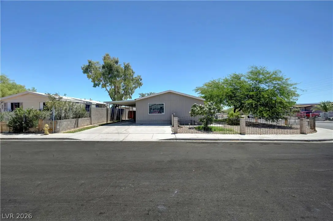 5997 Castlemont Avenue, Las Vegas, NV 89156 - #1