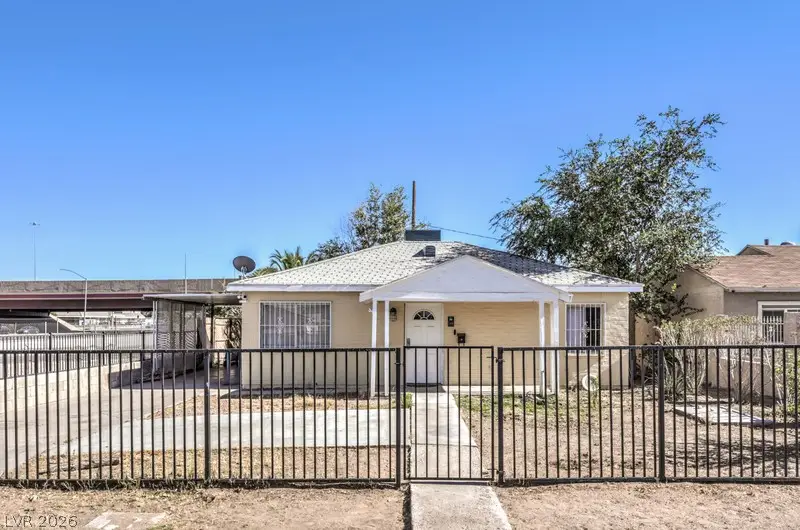 2410 Poplar Avenue, Las Vegas, NV 89101 - #1