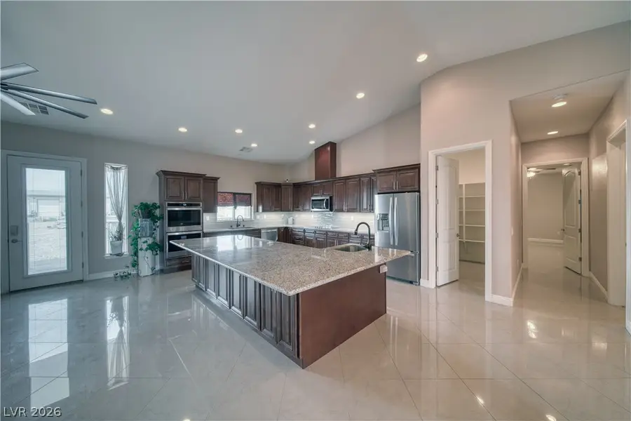 2890 Oakleaf Avenue, Pahrump, NV 89048 - #2